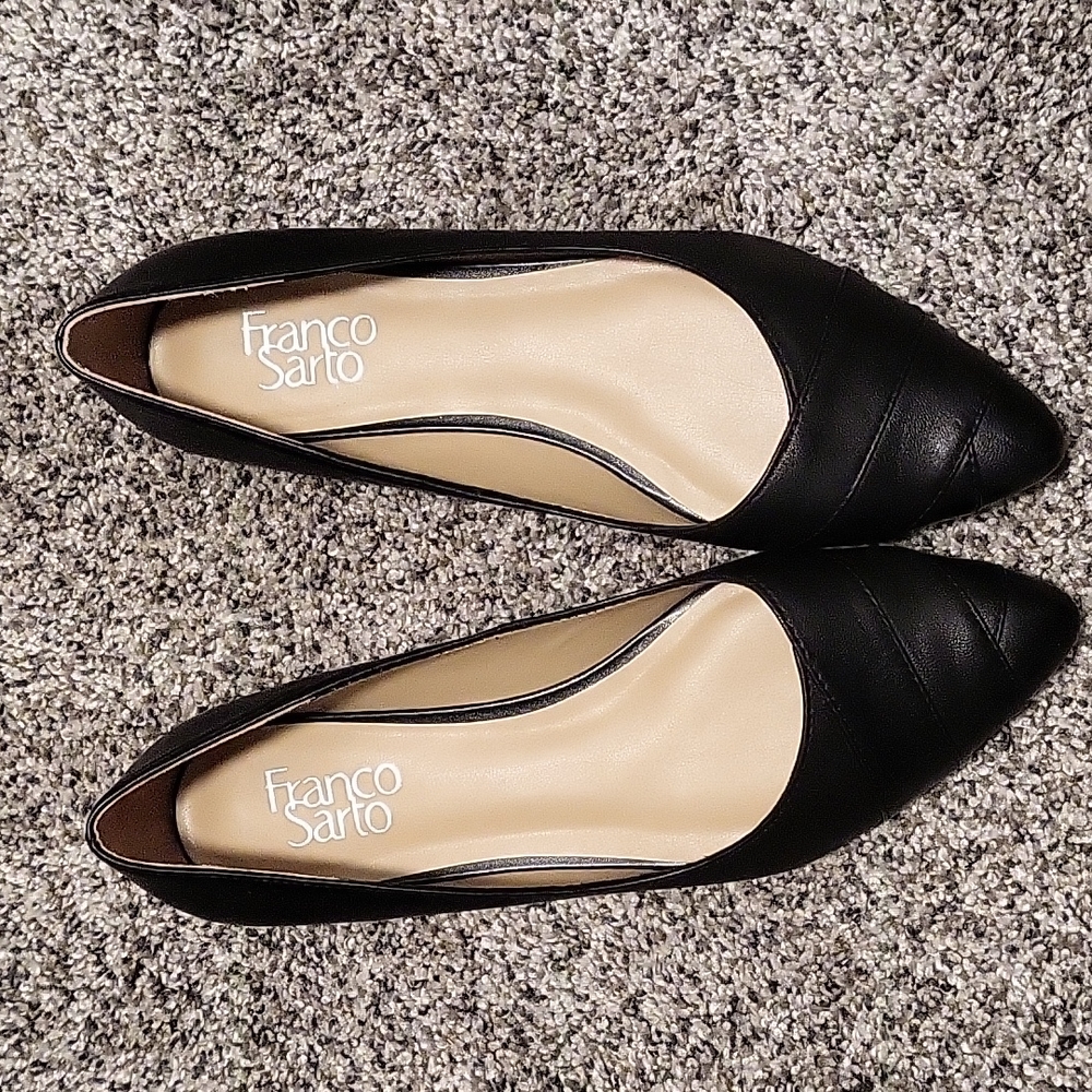 Franco Sarto Hilaria flats 🖤
